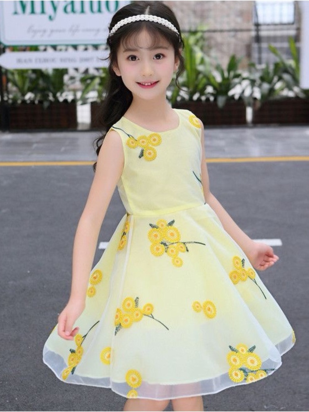 Yellow Floral Embroidered Sleeveless Dress for Girls 6-8T